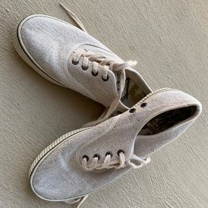 Tommy Bahama Women’s Sneakers